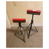 2 adjustable height roller stands