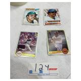 Lot of Reggie Jackson baseball cards