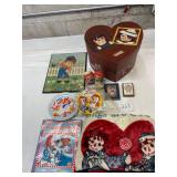 Large lot of Raggedy Ann and Andy collectibles