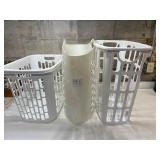 Lot of 3 large laundry baskets