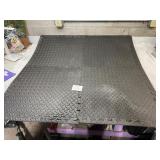 Lot of 4 anti fatigue mats