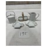 Ceramic tea serving set