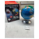 Discovery light up globe