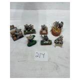 Lot of small elephant figurines