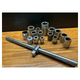 Assorted 3/4' Sockets & Proto 3/4' Breaker Bar