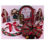 Holiday Decor: Wooden Santas, Wreaths etc