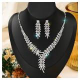 1 Set Of Fashionable Copper Inlaid Claw Chain...