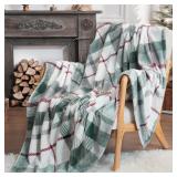$20 HOMRTAR Buffalo Plaid Fleece Christmas Throw B