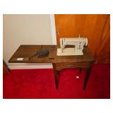 Singer Fashion Model 209 Sewing Machine