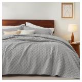 $61 Bedsure Quilts Queen Size - Lightweight...