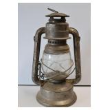 Dietz Little Wizard Barn Lantern