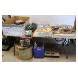 Contents on & under table