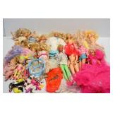 Vintage Barbie Dolls & Accessories