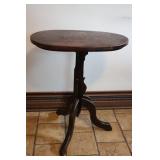 Oval Parlor Table