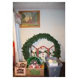 Christmas & Holiday Decor