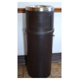 Rubbermaid Trash Can