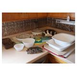 Kitchen Collectibles & Bake Ware