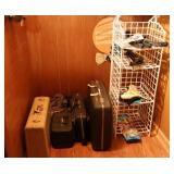 Luggage & Closet Organizer