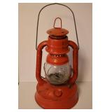 Dietz Little Wizard Red Barn Lantern
