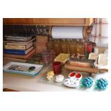 Kitchen Collectibles & Cookbooks