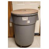 Rubbermaid Brute on Wheels
