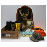 Hunting & Outdoor Related Tray Lot