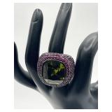 DAMAGED Green Gemstone Inlaid in Pink Stone Ring