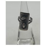 Size 4 925 Rectangular Leaf Ring
