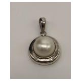 925 Sterling Silver Pearl Pendant