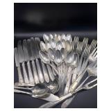 Antique Oneida Community “Grosvenor” Silverplate Flatware—Mixed Pieces Antique Oneida Community “Grosvenor” Silverplate Flatware—Mixed Pieces