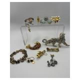 Vintage Fashion Jewelry – Leopard Brooch, Rings, Earrings & Barrettes Vintage Fashion Jewelry – Leopard Brooch, Rings, Earrings & Barrettes