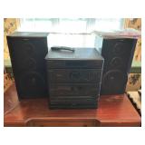 Magnavox AS740 Stereo System w/ Speakers