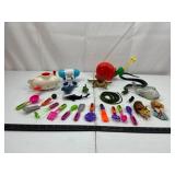Mixed Toy Kitchen & Animal Figures