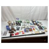 Mixed Household Bulb & Home Goods Lot