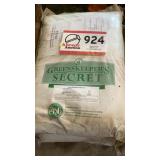 Greenskeeper Secret's weed and feed plus-4 bags