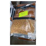 Chicken scratch 40 lb bags-5