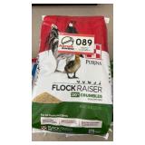 Purina flock, raiser crumbles. 7 bags.