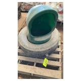 Mineral feeder