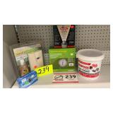 Scales, Insect Folgers, mouse bat