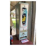 All detergent dispenser dispenser-coin operated