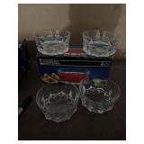 Glass bowl drink bowl cup