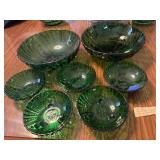 Bowl set green pressed glass