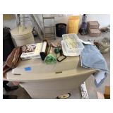 Box lot of miscellaneous items see pictures