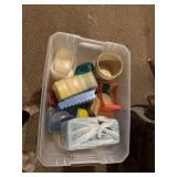 Box of miscellaneous items