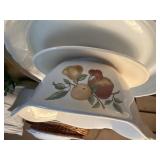 This is a vintage Teleflora ceramic gravy boat