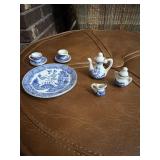 Blue little tea set
