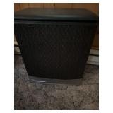 Laundry hamper