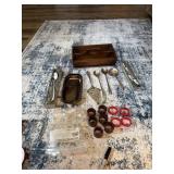 Big spoons and napkin holders