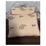 A pillow lot