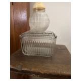 Bowl with lid and shaker